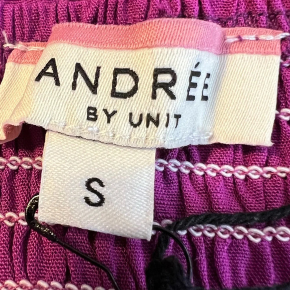 Andree by Unit Raspberry Smocked Long Sleeve Ruffle Waist. Size Small. NWT. - Picture 2 of 10